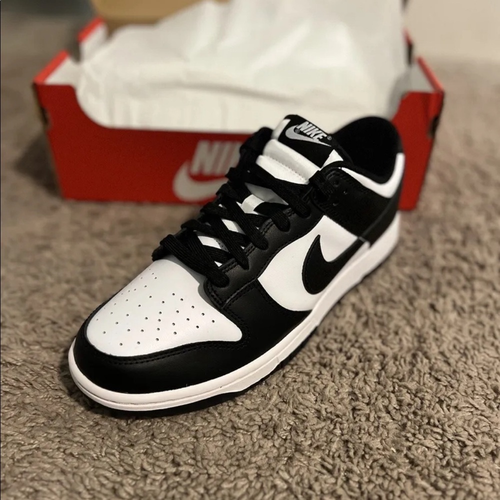 Size 9 - Nike Dunk Low Black White